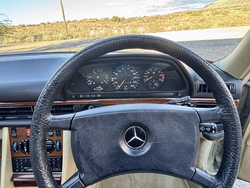 1983 Mercedes-Benz 380SE W126 For Sale (picture 75 of 148)