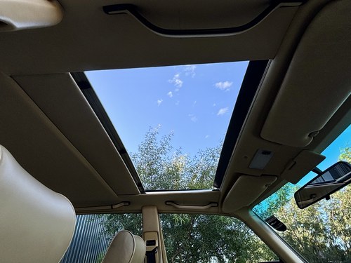 1983 Mercedes-Benz 380SE W126 For Sale (picture 77 of 148)