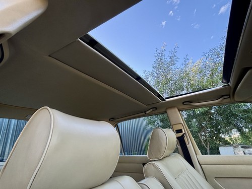 1983 Mercedes-Benz 380SE W126 For Sale (picture 78 of 148)