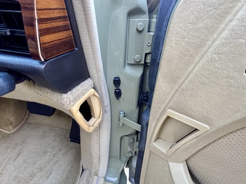 1983 Mercedes-Benz 380SE W126 For Sale (picture 80 of 148)