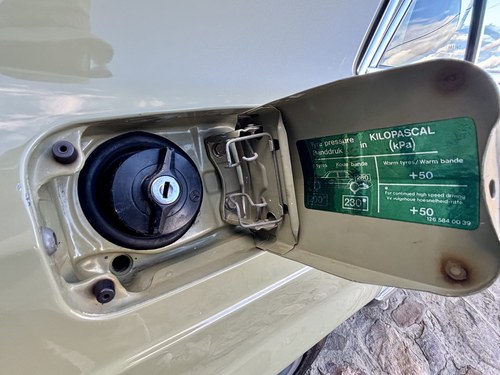 1983 Mercedes-Benz 380SE W126 For Sale (picture 99 of 148)