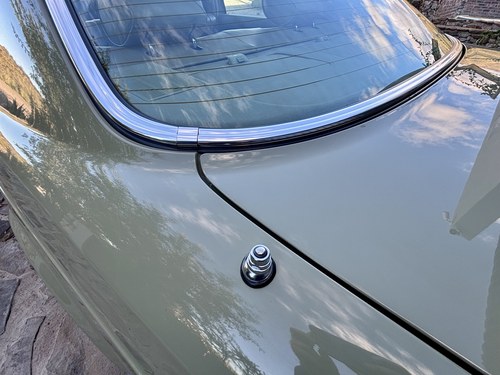 1983 Mercedes-Benz 380SE W126 For Sale (picture 107 of 148)