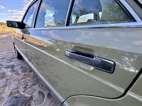 1983 Mercedes-Benz 380SE W126 For Sale (picture 114 of 148)