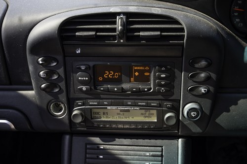 2001 Porsche 911 Carrera 2 Tiptronic 996.2 For Sale (picture 54 of 157)