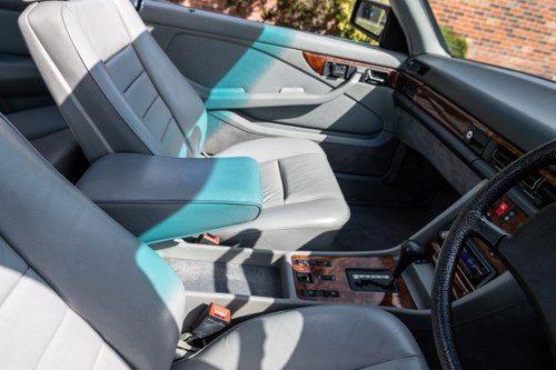 1986 Mercedes-Benz 500SEC C126 For Sale (picture 27 of 173)