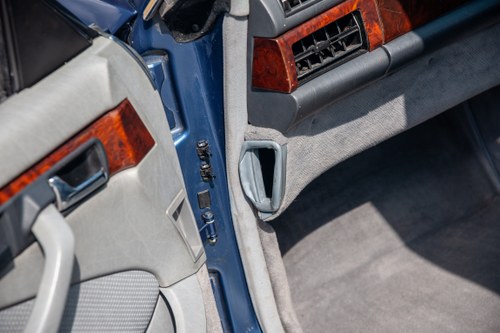 1986 Mercedes-Benz 500SEC C126 For Sale (picture 42 of 173)