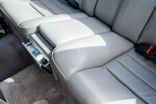 1986 Mercedes-Benz 500SEC C126 For Sale (picture 46 of 173)