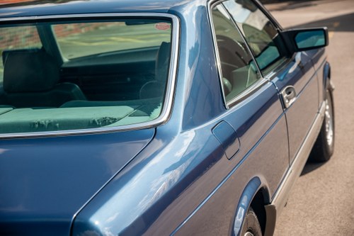 1986 Mercedes-Benz 500SEC C126 For Sale (picture 87 of 173)