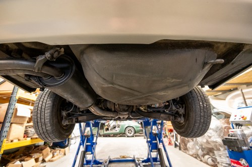 1986 Mercedes-Benz 500SEC C126 For Sale (picture 139 of 173)