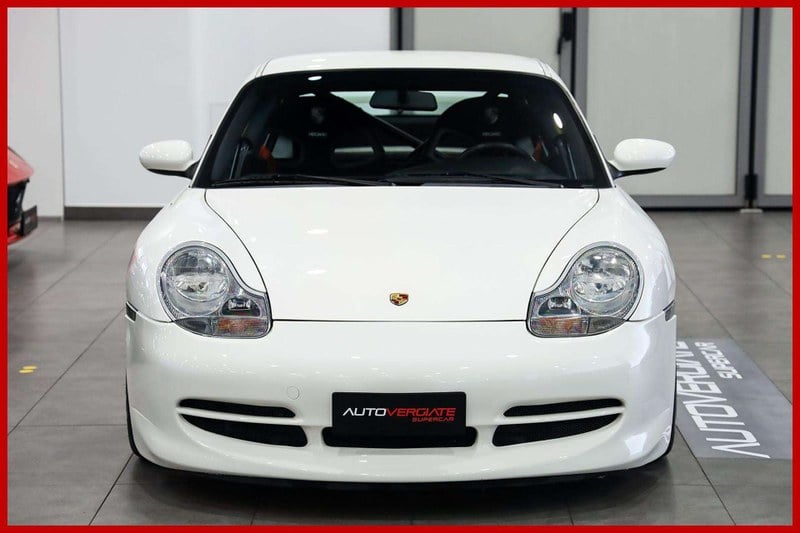 2000 Porsche 911 - 2 2000 Porsche 911 - 2