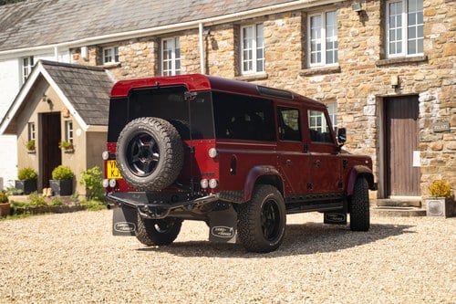 2011 Land Rover Defender till salu (bild 5 av 177)