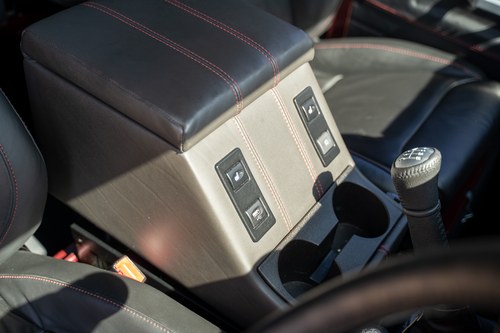 2011 Land Rover Defender till salu (bild 24 av 177)