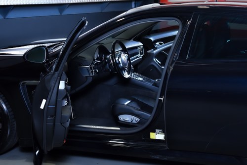 2016 Porsche Panamera 'Edition' Te koop (foto 28 van 101)