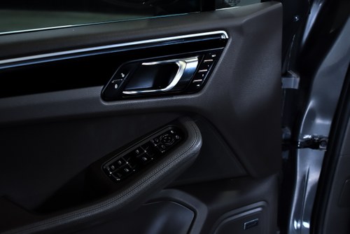 2016 Porsche Macan S 3,0L Twin Turbo V6 For Sale (picture 25 of 117)