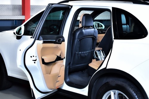 2016 Porsche Cayenne SUV 3,6L V6 zum Verkauf (Bild 47 von 99)