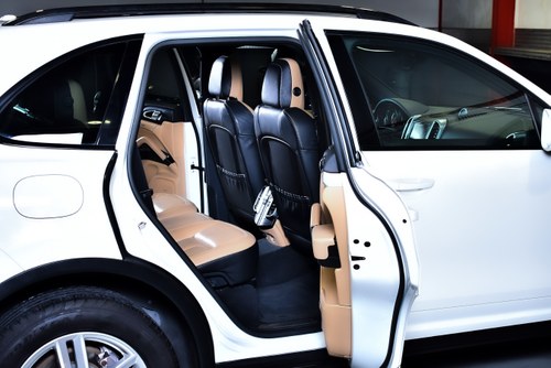 2016 Porsche Cayenne SUV 3,6L V6 zum Verkauf (Bild 52 von 99)