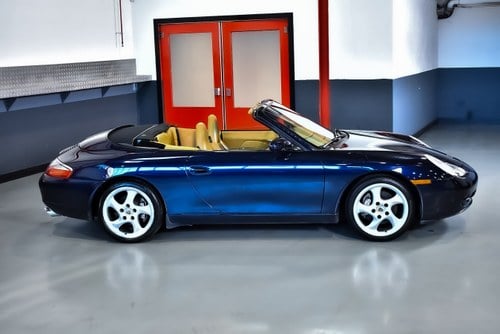 2000 Porsche 996 (911) Carrera 4 Cabriolet 3.4L Te koop (foto 9 van 89)