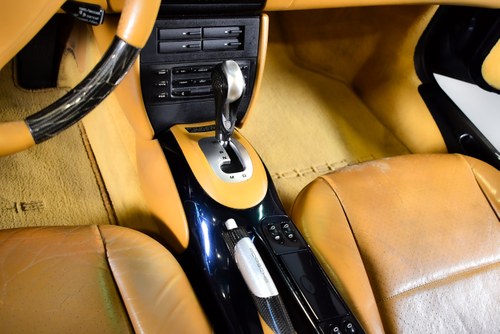 2000 Porsche 996 (911) Carrera 4 Cabriolet 3.4L Te koop (foto 42 van 89)