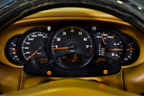 2000 Porsche 996 (911) Carrera 4 Cabriolet 3.4L Te koop (foto 44 van 89)