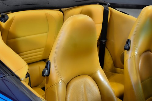 2000 Porsche 996 (911) Carrera 4 Cabriolet 3.4L Te koop (foto 62 van 89)