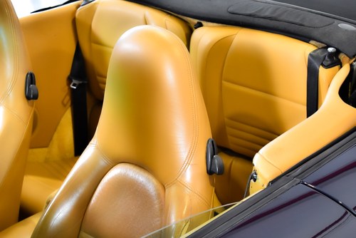 2000 Porsche 996 (911) Carrera 4 Cabriolet 3.4L Te koop (foto 69 van 89)