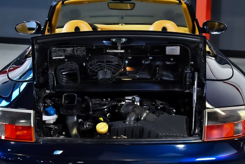 2000 Porsche 996 (911) Carrera 4 Cabriolet 3.4L Te koop (foto 83 van 89)