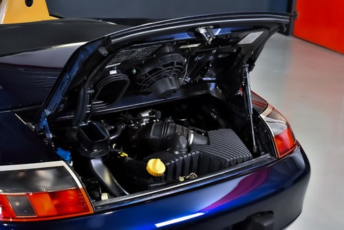 2000 Porsche 996 (911) Carrera 4 Cabriolet 3.4L Te koop (foto 84 van 89)