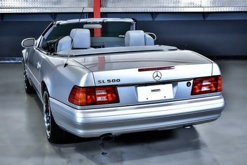 1999 Mercedes-Benz R129 SL500 Convertible 5,0L V8 For Sale (picture 17 of 110)