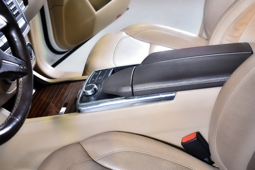 2015 Mercedes-Benz GL550 4Matic For Sale (picture 28 of 93)