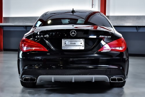2014 Mercedes-Benz CLA45 AMG Sedan Te koop (foto 38 van 87)