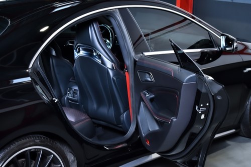 2014 Mercedes-Benz CLA45 AMG Sedan Te koop (foto 71 van 87)