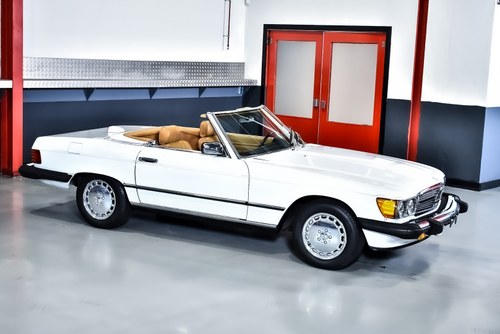 1987 Mercedes-Benz R107 560SL For Sale (picture 13 of 142)
