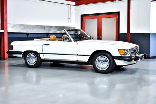 1987 Mercedes-Benz R107 560SL For Sale (picture 14 of 142)
