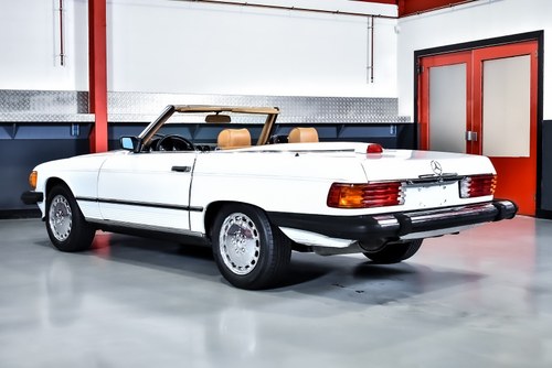 1987 Mercedes-Benz R107 560SL For Sale (picture 22 of 142)