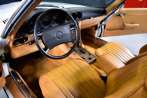1987 Mercedes-Benz R107 560SL For Sale (picture 55 of 142)