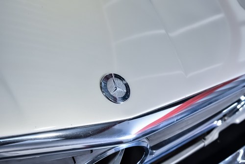 1987 Mercedes-Benz R107 560SL For Sale (picture 91 of 142)