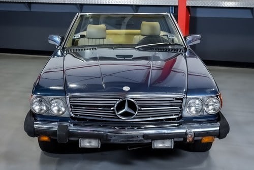 1982 Mercedes-Benz R107 380SL Convertible 3.8L V8 For Sale (picture 2 of 86)