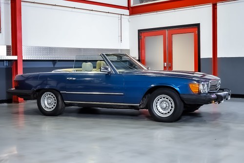 1982 Mercedes-Benz R107 380SL Convertible 3.8L V8 For Sale (picture 7 of 86)