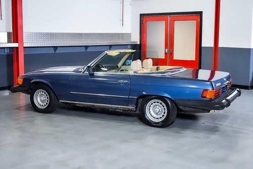 1982 Mercedes-Benz R107 380SL Convertible 3.8L V8 For Sale (picture 18 of 86)