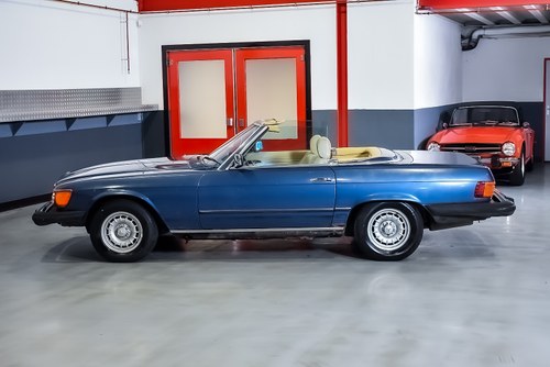 1982 Mercedes-Benz R107 380SL Convertible 3.8L V8 For Sale (picture 20 of 86)