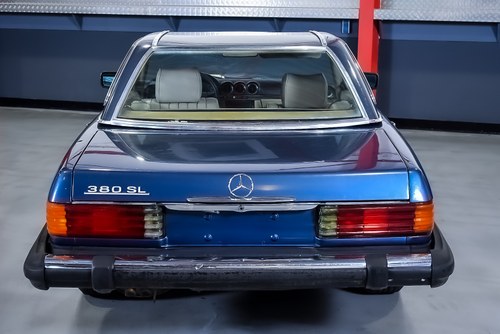 1982 Mercedes-Benz R107 380SL Convertible 3.8L V8 For Sale (picture 29 of 86)