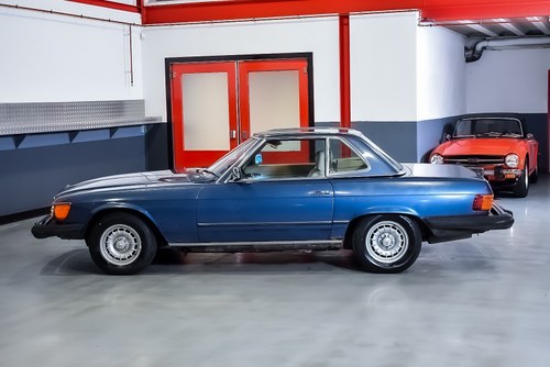 1982 Mercedes-Benz R107 380SL Convertible 3.8L V8 For Sale (picture 31 of 86)