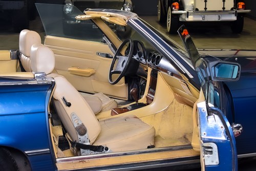 1982 Mercedes-Benz R107 380SL Convertible 3.8L V8 For Sale (picture 48 of 86)