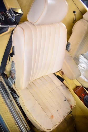 1982 Mercedes-Benz R107 380SL Convertible 3.8L V8 For Sale (picture 49 of 86)