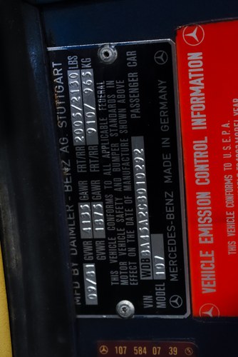 1982 Mercedes-Benz R107 380SL Convertible 3.8L V8 For Sale (picture 55 of 86)