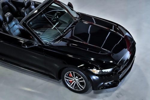 2016 Ford Mustang Ecoboost Convertible 2.3 à venda (imagem 66 de 86)