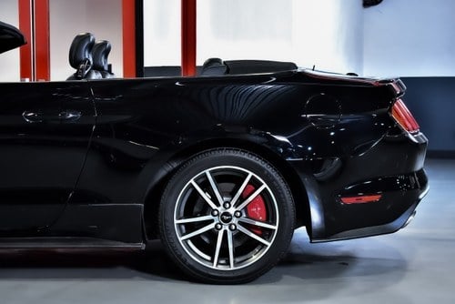 2016 Ford Mustang Ecoboost Convertible 2.3 à venda (imagem 71 de 86)