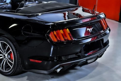 2016 Ford Mustang Ecoboost Convertible 2.3 à venda (imagem 74 de 86)