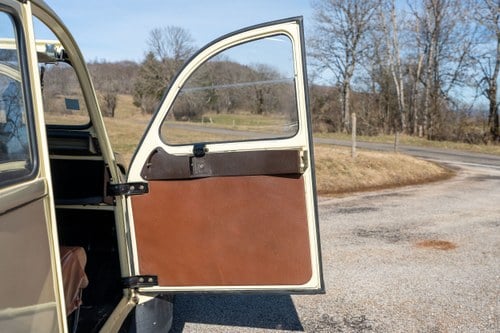 1985 Citroën 2 CV 6 zum Verkauf (Bild 31 von 83)
