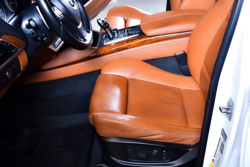 2012 BMW E70 X5M zum Verkauf (Bild 30 von 108)